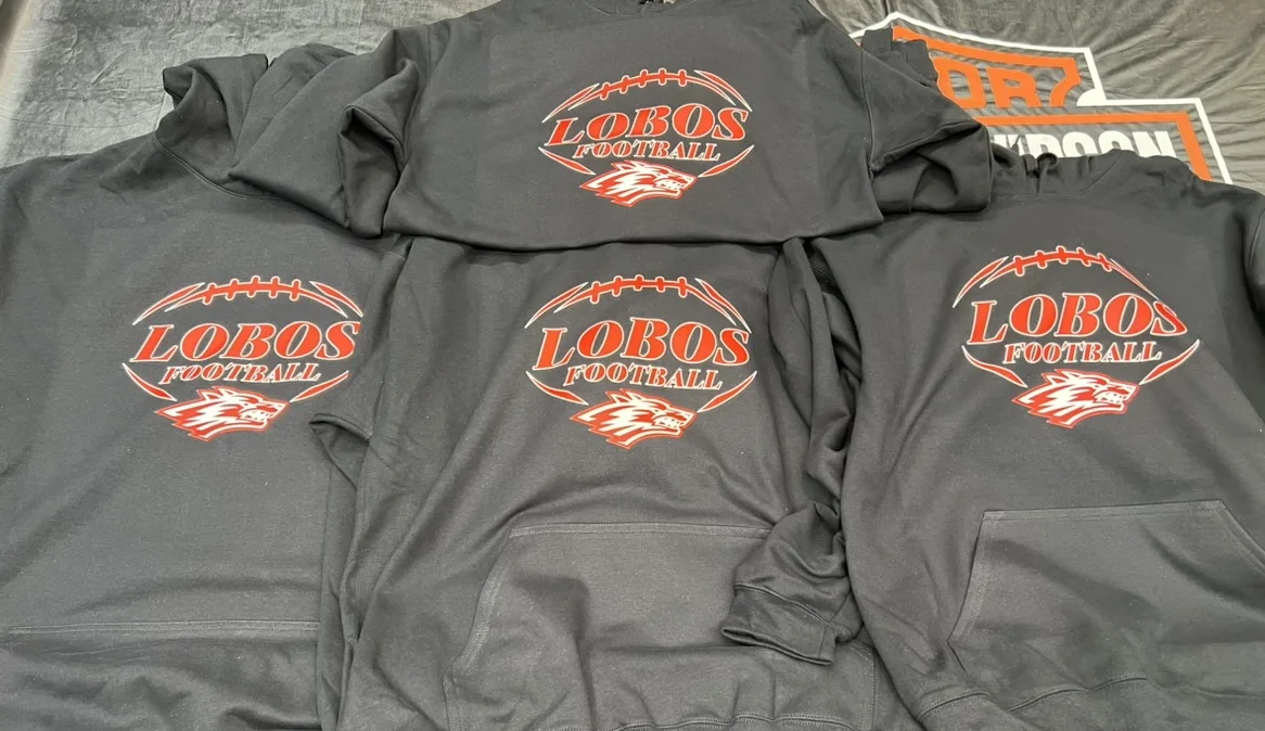 Lobos orange print run